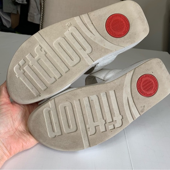 Women’s FitFlop Metallic Silver FitFlop Slide - Sz 9 - Picture 10 of 11